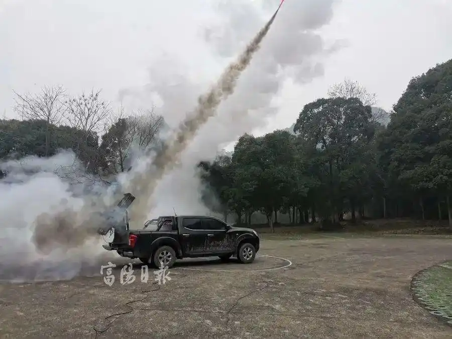 富阳高温天气预警_富阳人工增雨作业_杭州天气